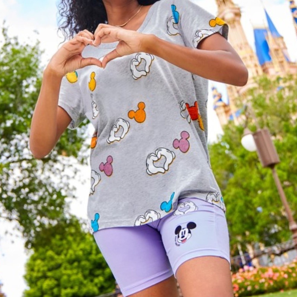 Mickey Mouse Heart Hands T-Shirt  & Matching Shorts
